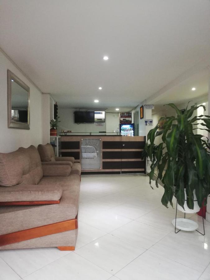 Hotel La Rueda Sr บาร์โบซา ภายนอก รูปภาพ