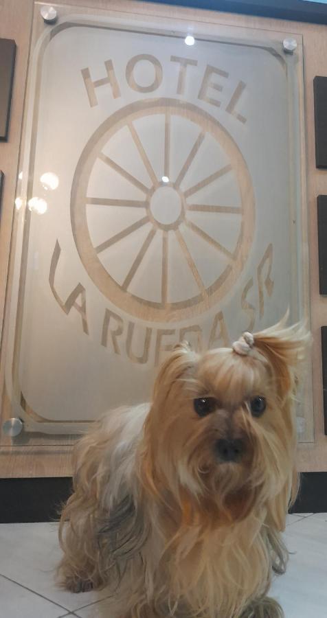 Hotel La Rueda Sr บาร์โบซา ภายนอก รูปภาพ