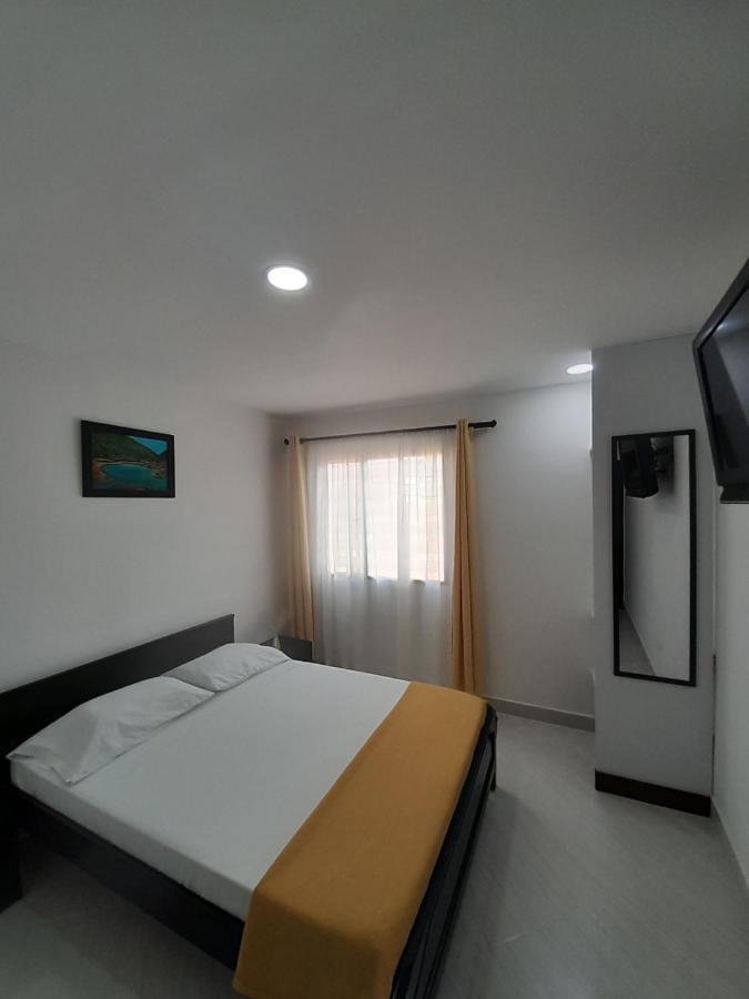 Hotel La Rueda Sr บาร์โบซา ภายนอก รูปภาพ