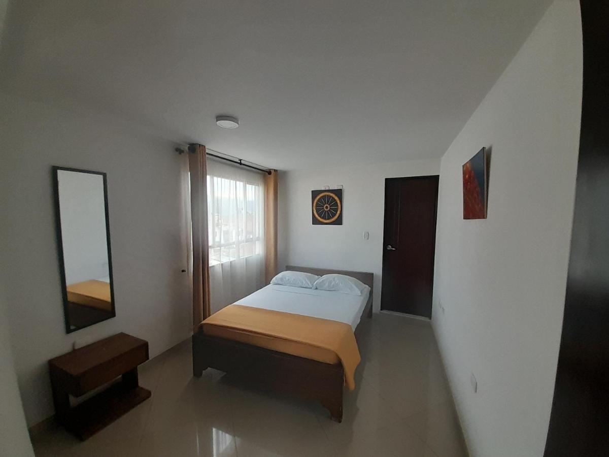 Hotel La Rueda Sr บาร์โบซา ภายนอก รูปภาพ